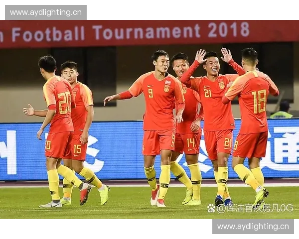 中国足球世界杯预选赛:冲击世界杯之路的挑战与机遇分析 中国足球世界杯预选赛:冲击世界杯之路的挑战与机遇分析